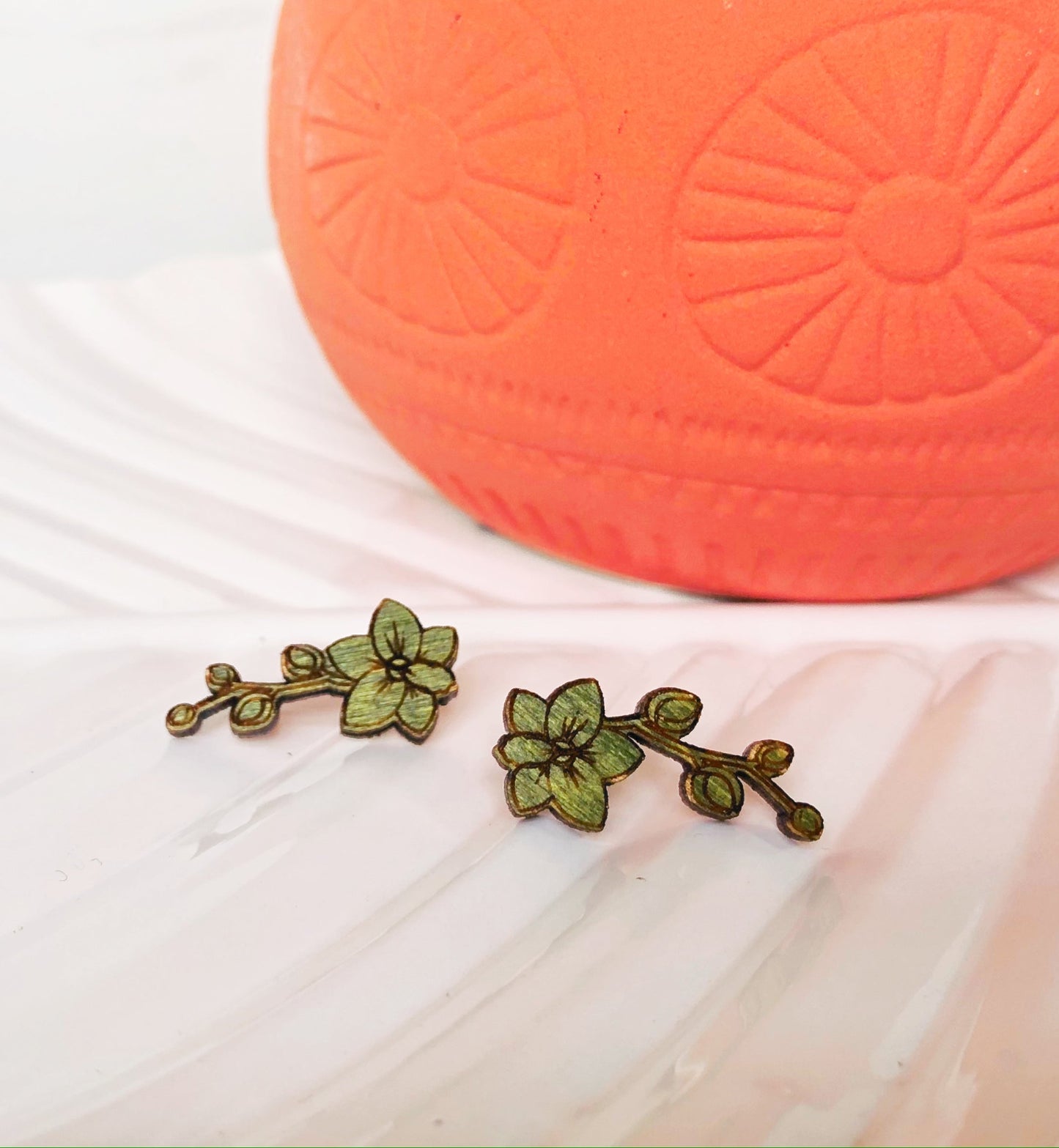 Marielle Hibiscus Flower Stud Earring Crawlers