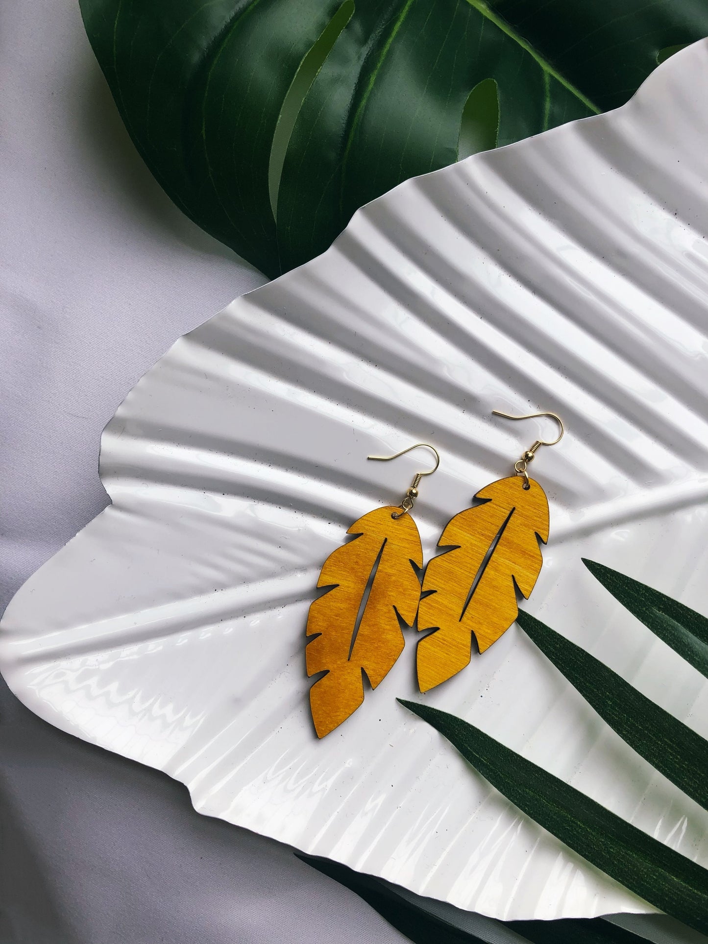 Palm Beach Leaf Earring