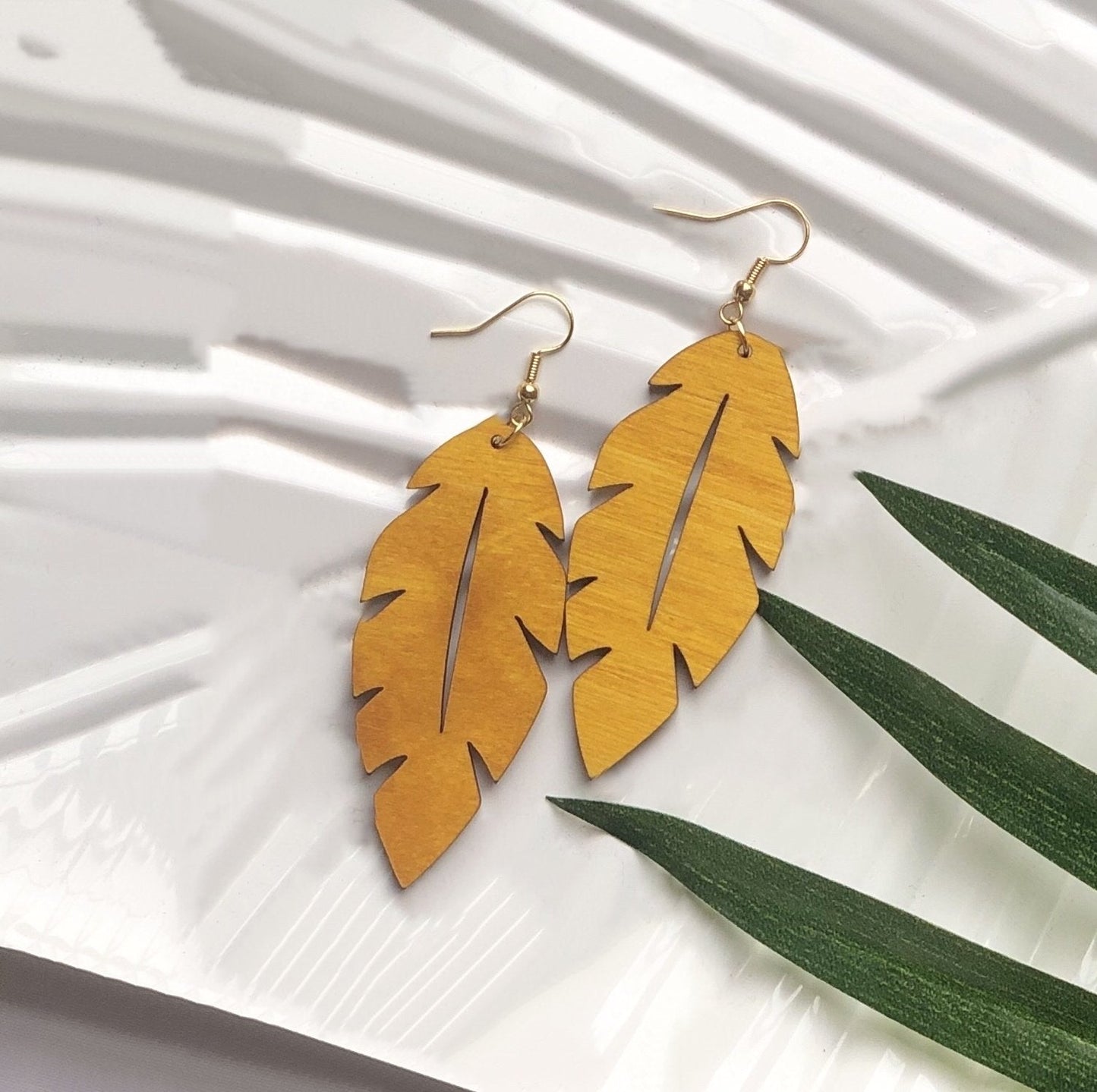 Palm Beach Leaf Earring